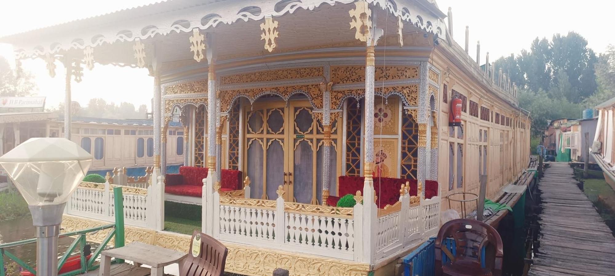 Heritage Geneva House Boat Σριναγκάρ Εξωτερικό φωτογραφία